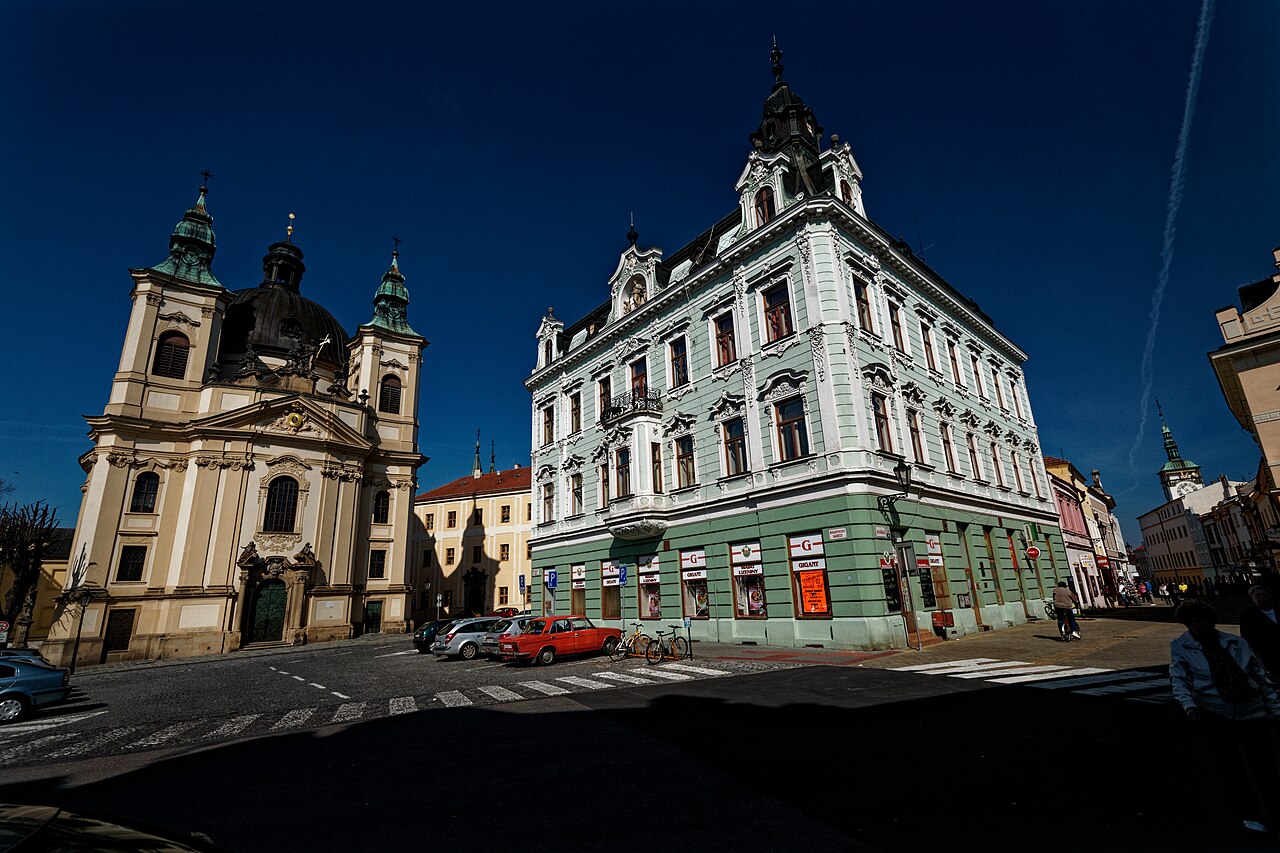 Revivalism (architecture)